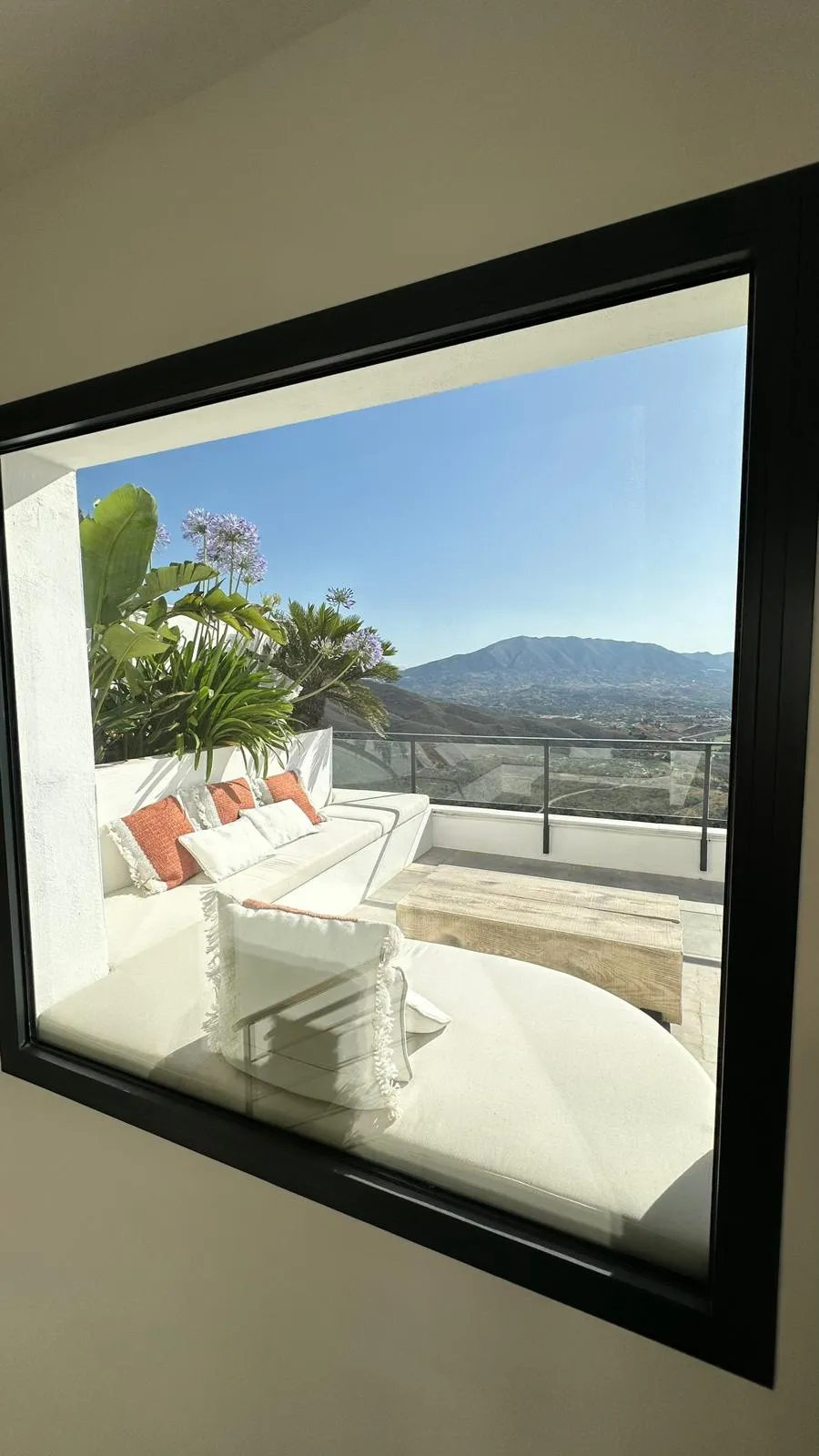 WhatsApp Image 2025-11-28 at 12.52.36 (1)