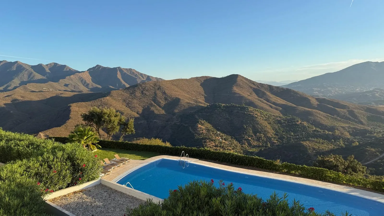 WhatsApp Image 2025-11-28 at 12.52.36 (11)